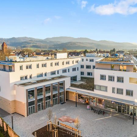 Empire Living: Denzlingen Marktplatz Luaran gambar