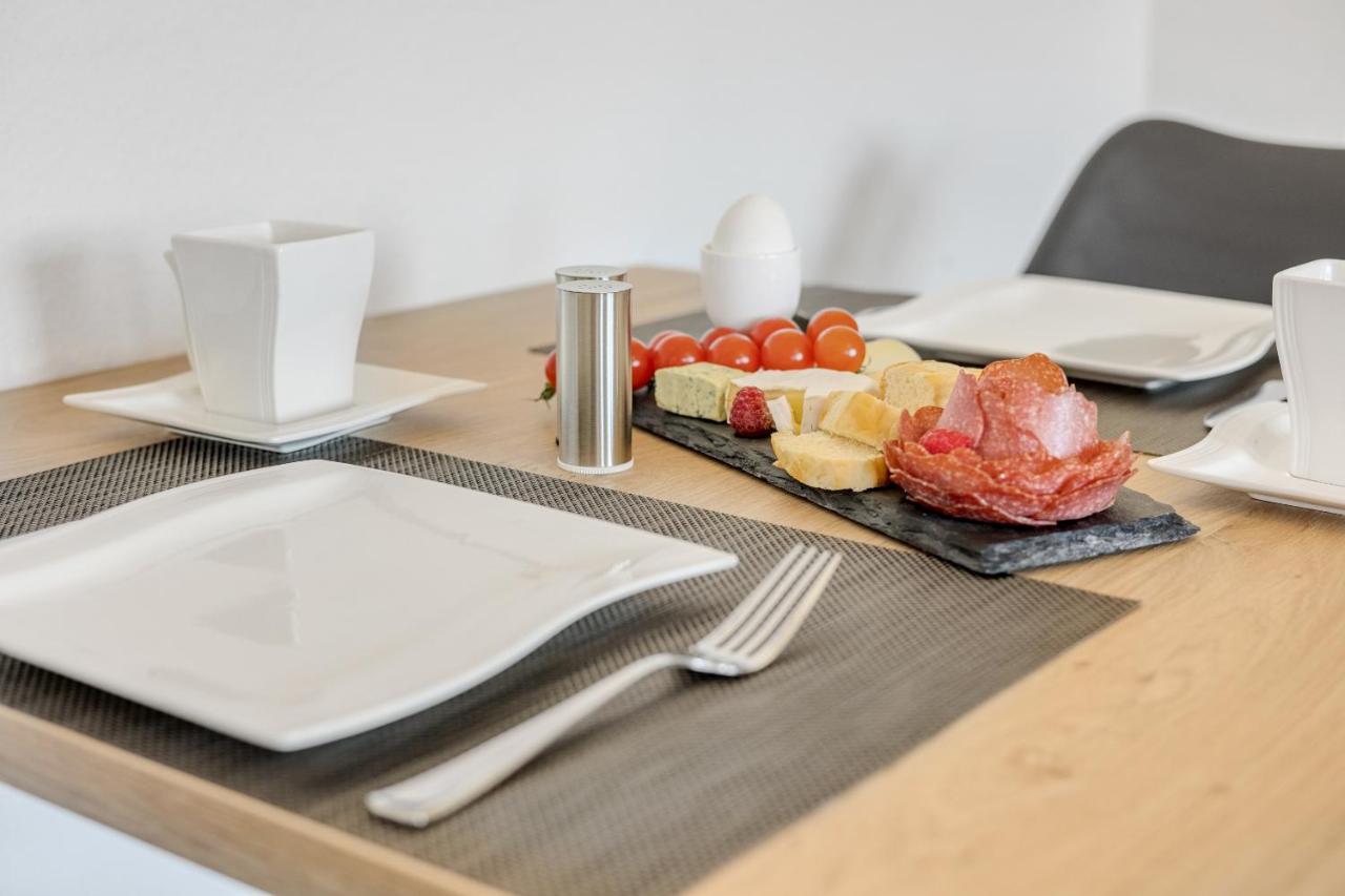 Empire Living: Denzlingen Marktplatz Luaran gambar