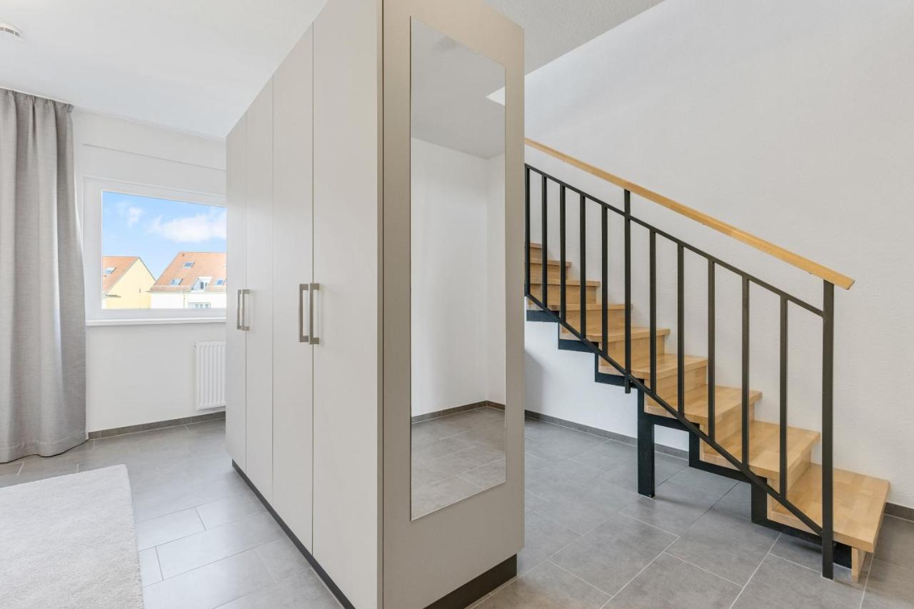 Empire Living: Denzlingen Marktplatz Luaran gambar